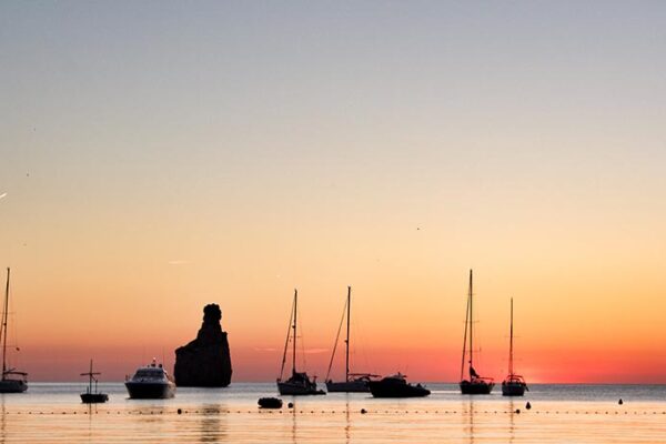 Fin del Verano, Cómo Seguir Disfrutando de unas Vacaciones Eternas en Ibiza