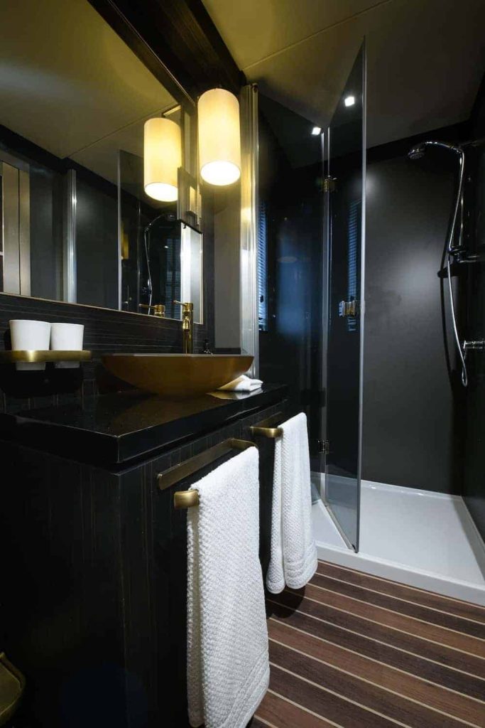 29-Goldfinger-Boutique-Hotel-Ibiza.jpg