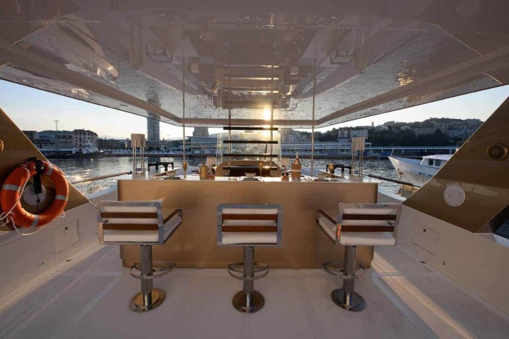 33-Goldfinger-Boutique-Hotel-Ibiza.jpg