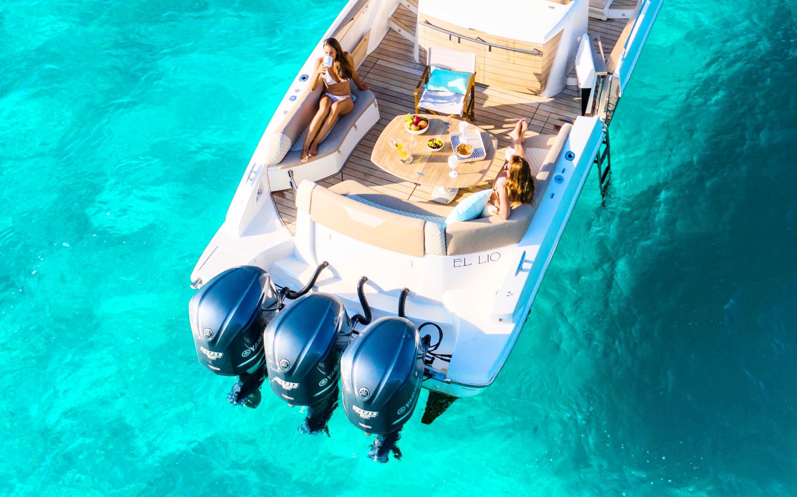 Sessa Key Largo 36 Boat Rental with Skipper Ibiza Formentera