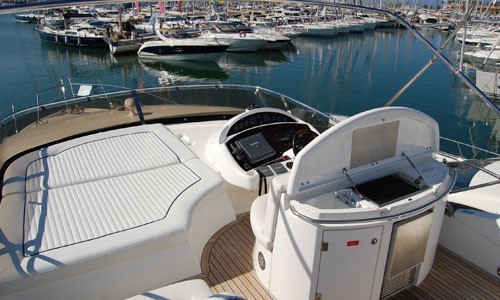 Sunseeker Manhattan  Ibiza boats barcos alquiler charter formentera bateaux louer schiff boot kahn mieten vermieten